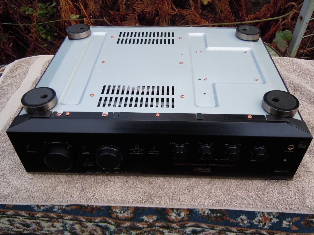 SONY TA - FE710R - 16