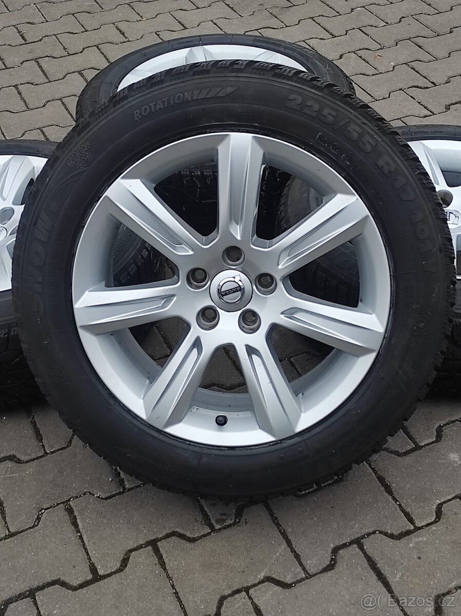 VOLVO V90, S90, kola 17", ZIMNÍ pneu - 16