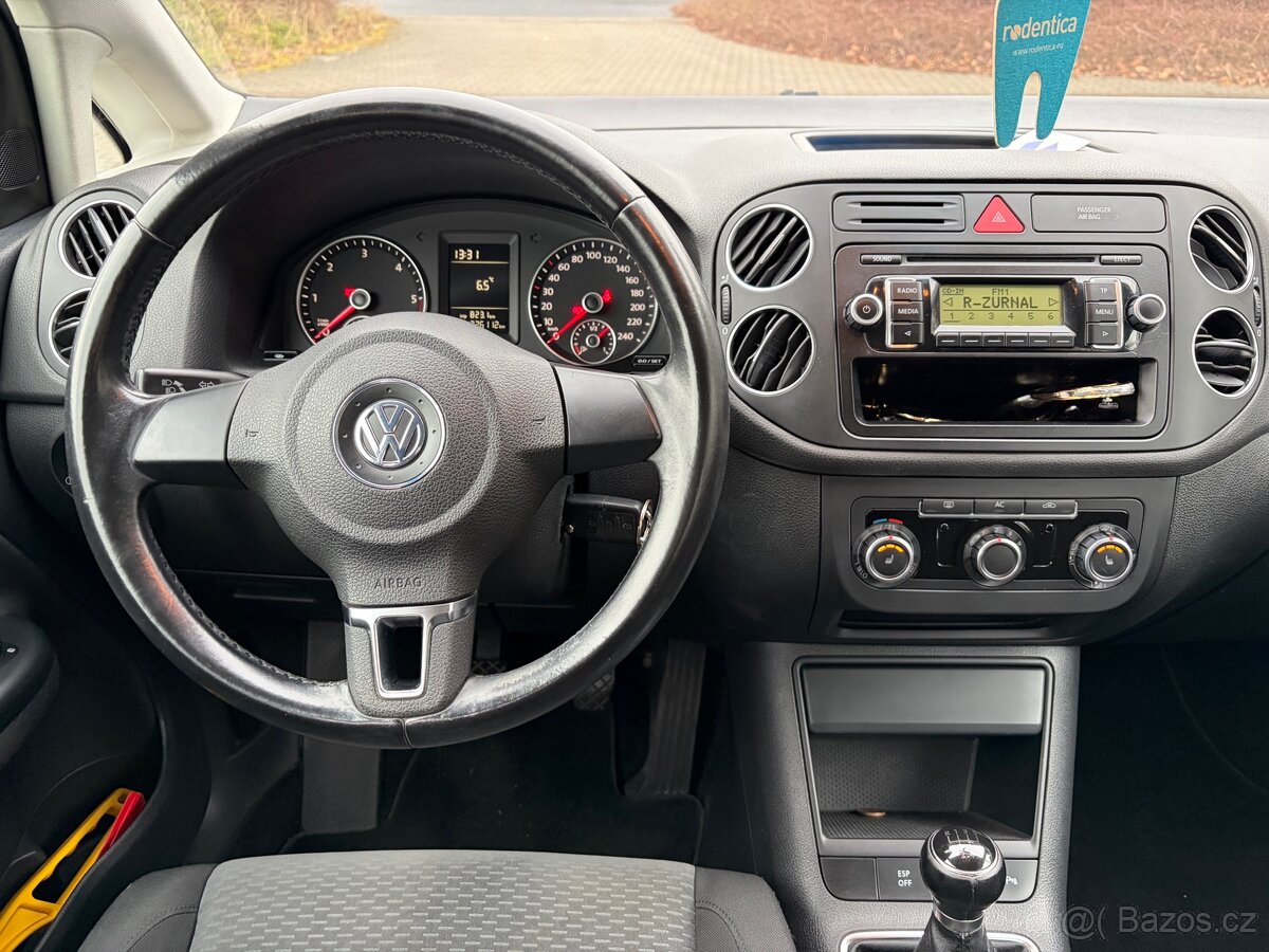 Volkswagen Golf Plus 1.6 TDI 2009 manuál - 16