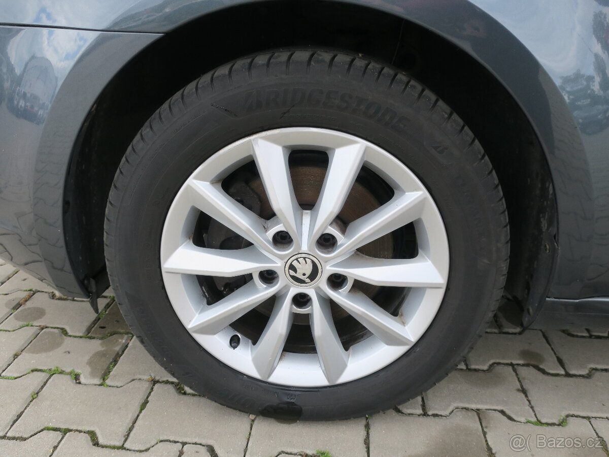 Škoda Octavia 3 1.4 TSi 103 kW Ambiente combi - 16
