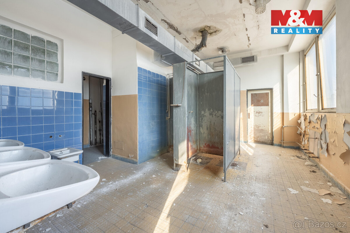 Prodej výrobního objektu, 2602 m², Kladno, ul. Buštěhradská - 16