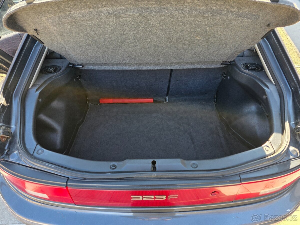 Mazda 323F bg 1.8 16v - 16