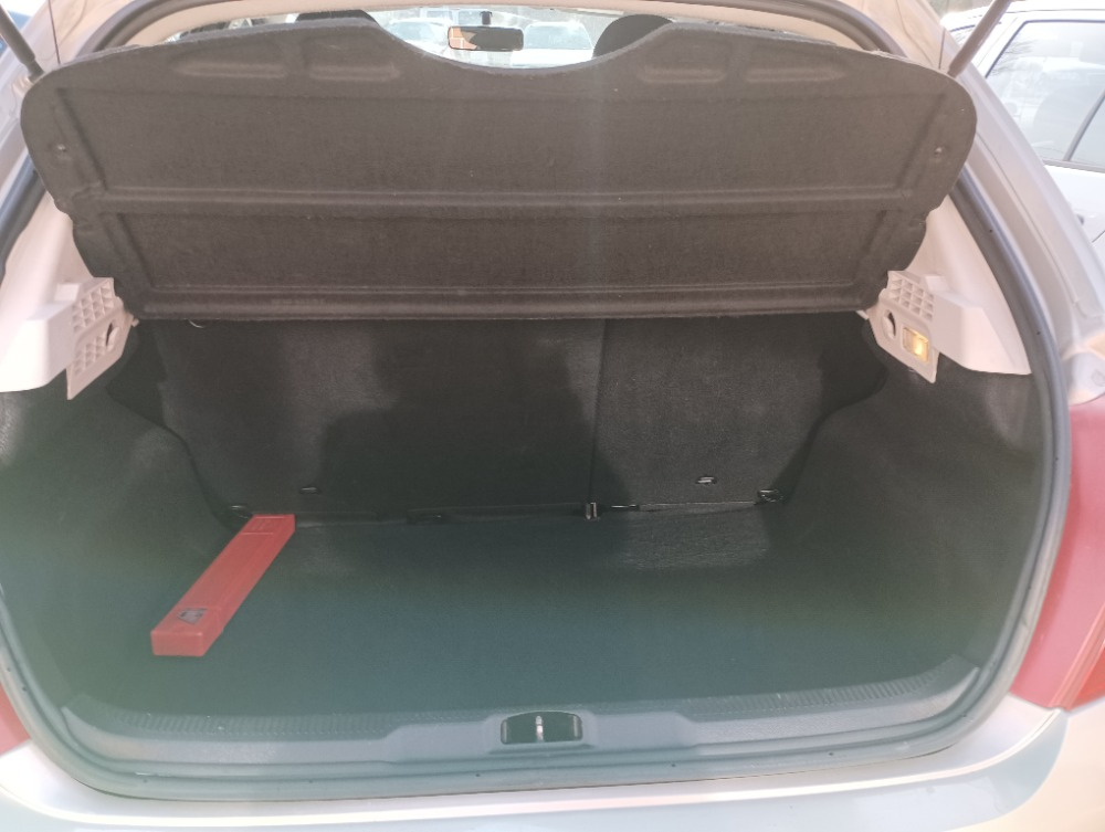 Peugeot 207 1.4 - 16