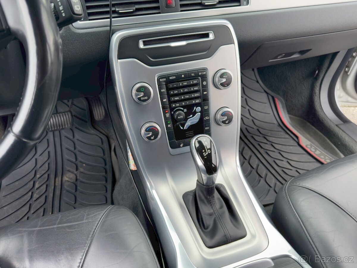V 70 Automat, Full Sensor, Diesel - 16