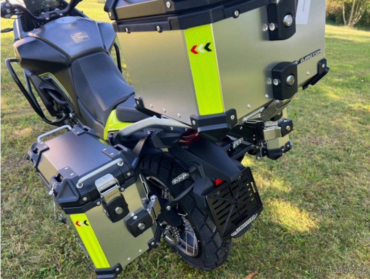 Prodám QJ MOTOR SVT 650 X KUFRY V CENĚ - 16