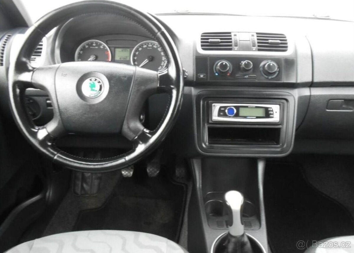 Škoda Fabia 1,2 HTP benzín - 16