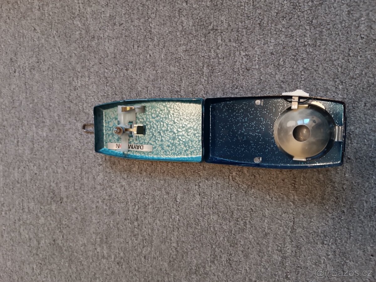 Road Saver výstražná lampa + 2ks baterka - 16