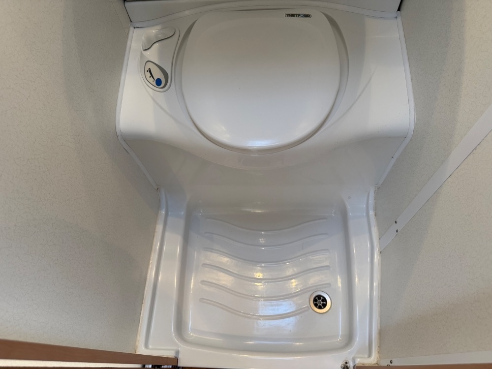 BEYERLAND SPRINTER LX 390-D-STAN-BOJLER-598 kg-SUPER STAV - 16