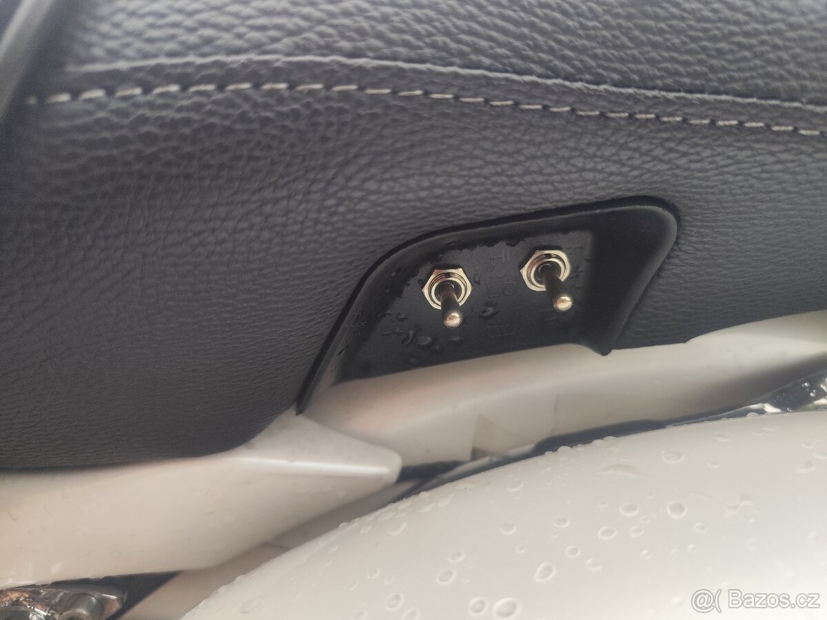 Indian roadmaster elite - 16