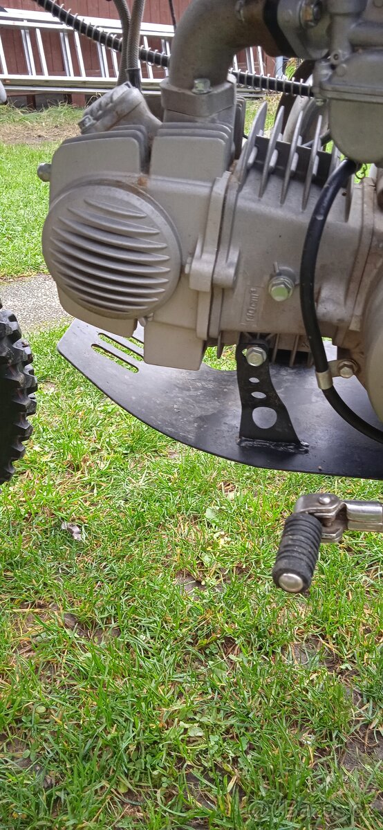 Motorka pitbike Stomp Z3 140 - 16