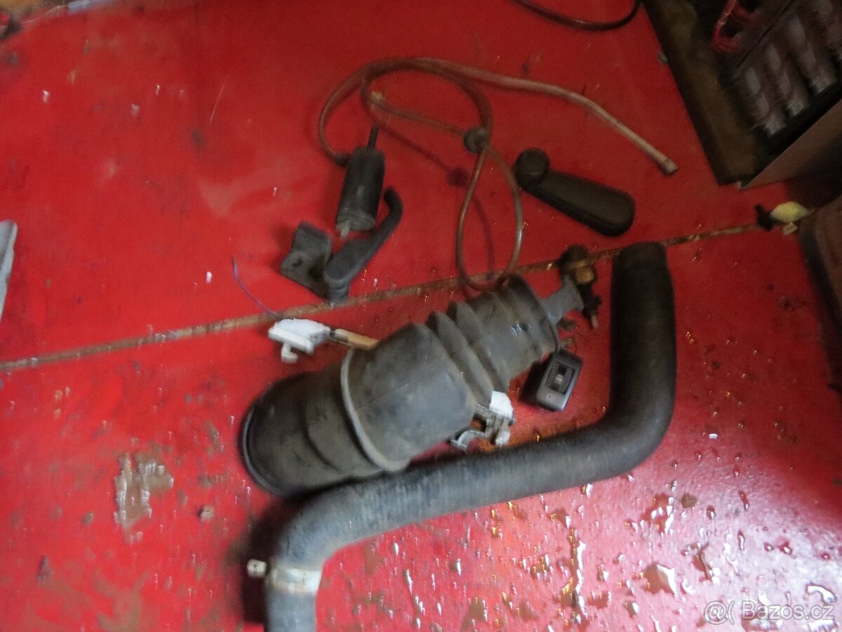 Díly Volkswagen Jetta Golf mk2 1.6td 51kw - 16