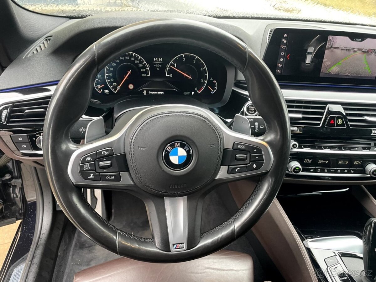 BMW 530d xDrive 2019 - 16