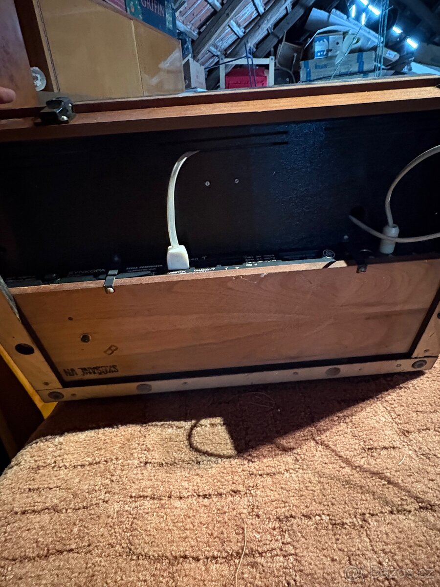 Retro gramofon TESLA 1032A "Synkopa" – Made in Czechoslova - 16