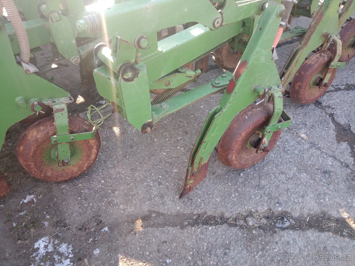 Secí stroj Amazone Primera - 16