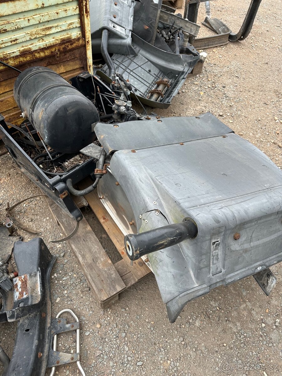 Náhradní díly na MAN - 16