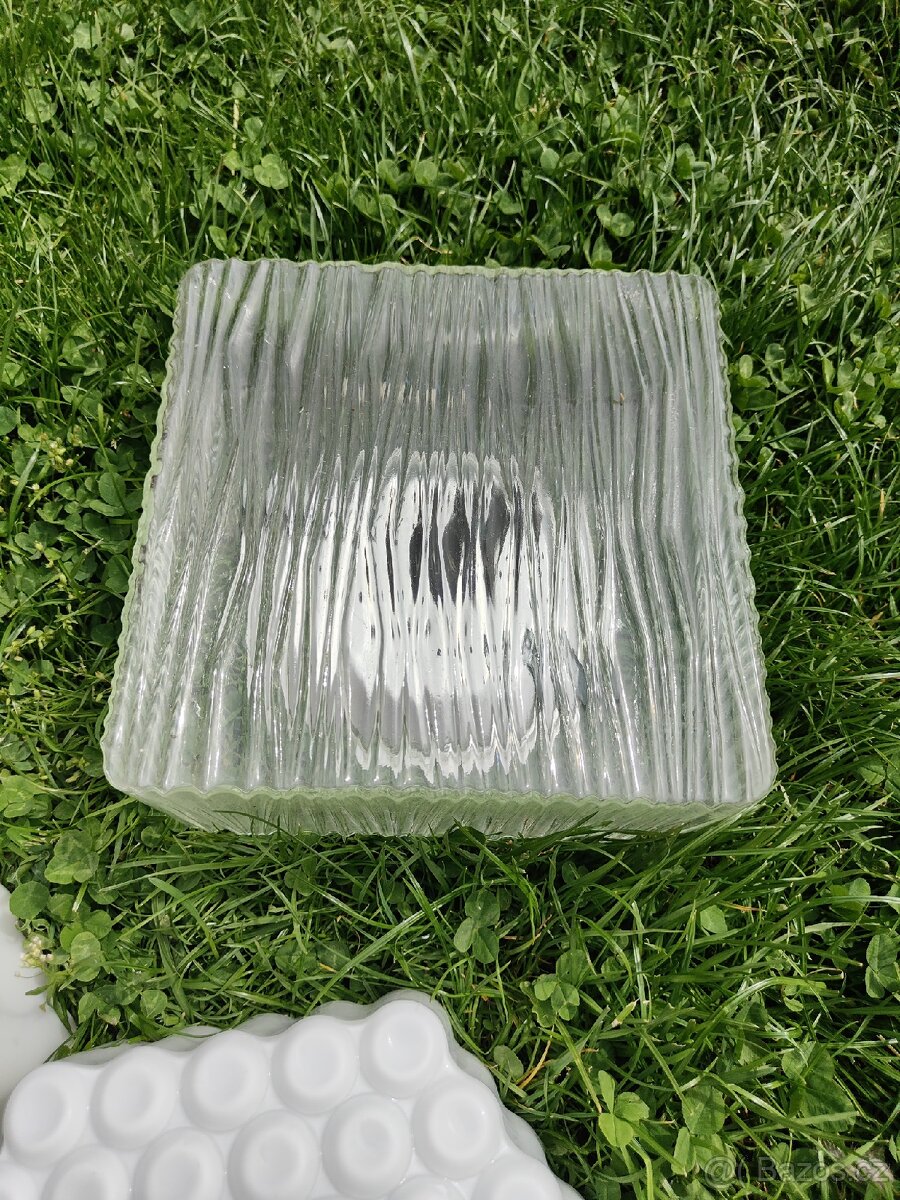 Ivan Jakeš 70 léta stropnice, světlo "včelí plástev" - 16