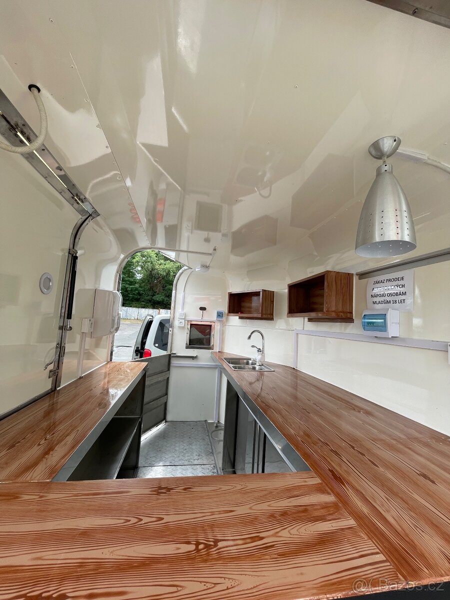 Gastro barový přívěs - 16
