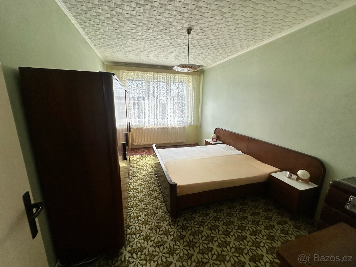 Zděný byt 2+1, 51m2 + garáž 17m2 - 16