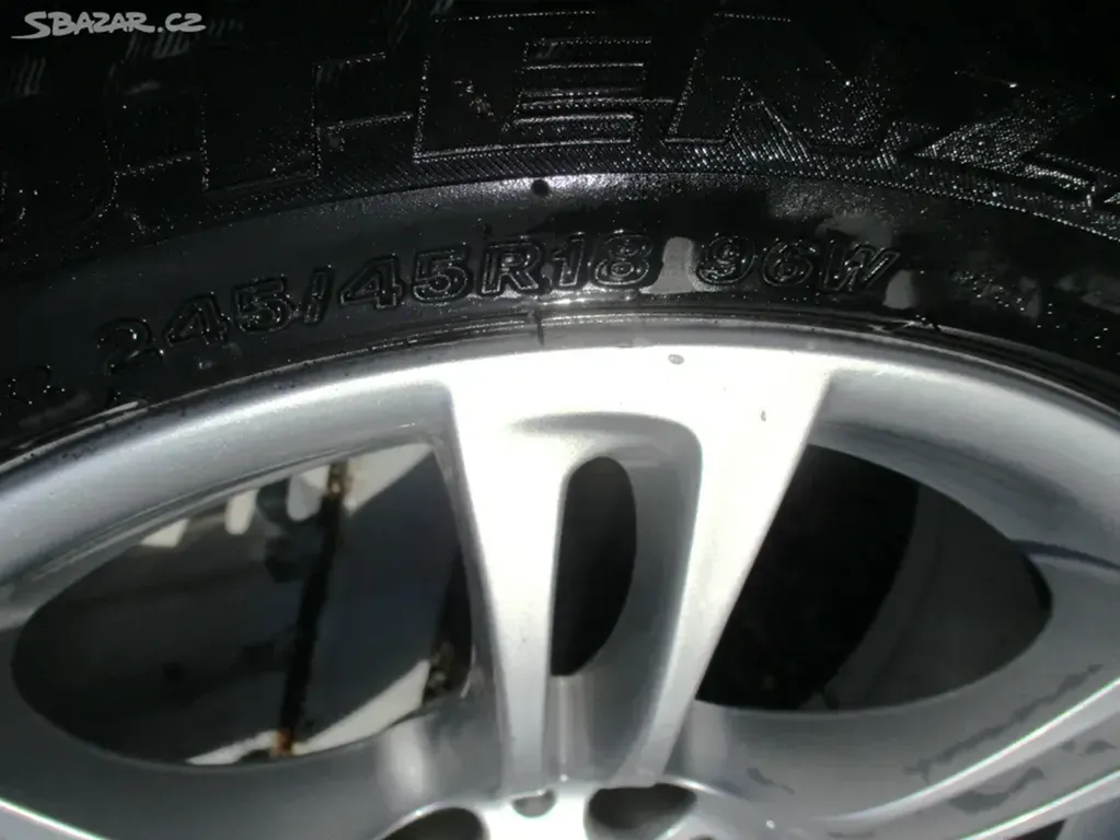 ALU kola BMW F11 8+9x18 ET24 - 16