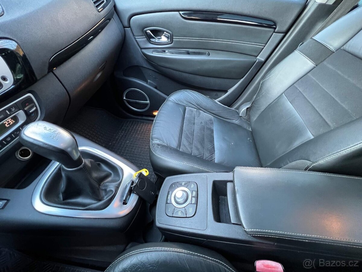 Renault Scenic 2.0 dCi 110 kW 7 míst INITIALE klima 2012 STK - 16