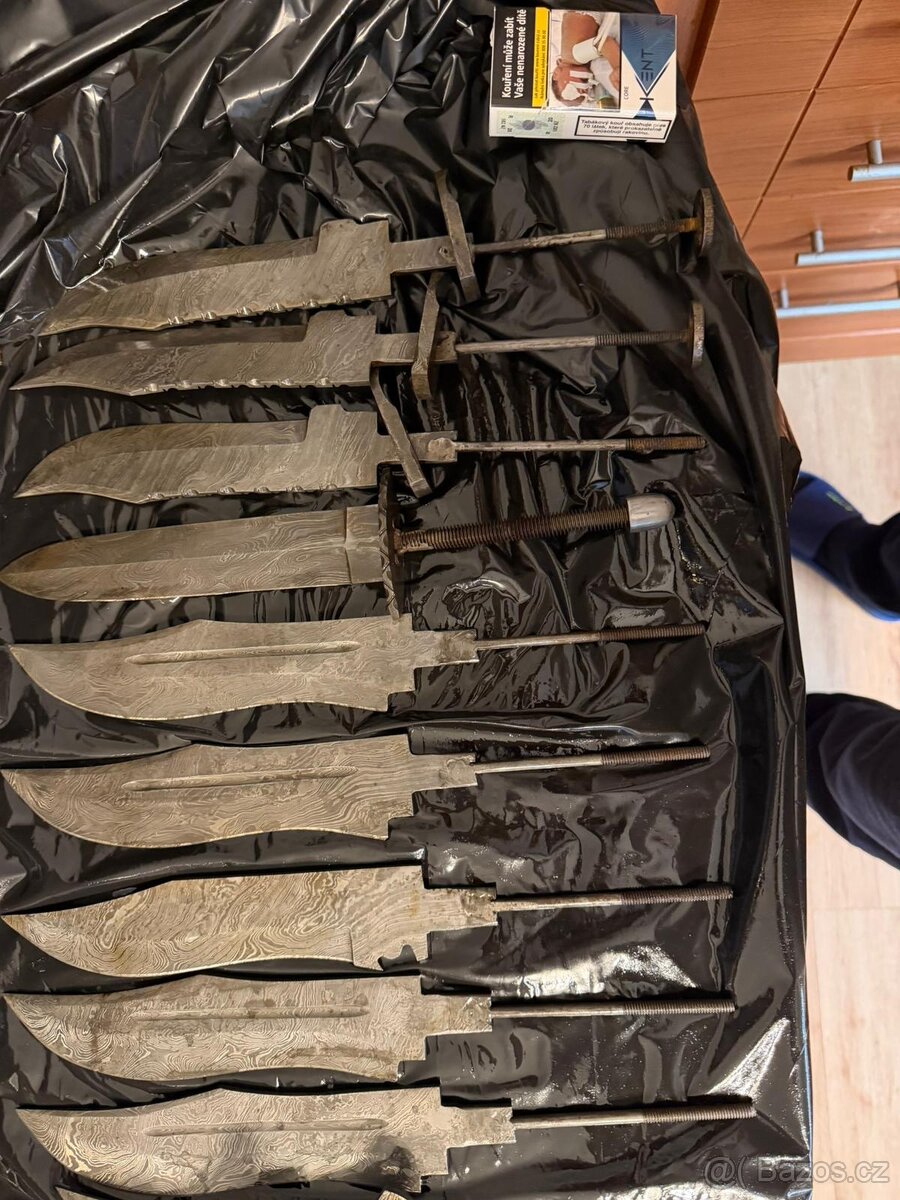 Nože, staré-Damašek - 16