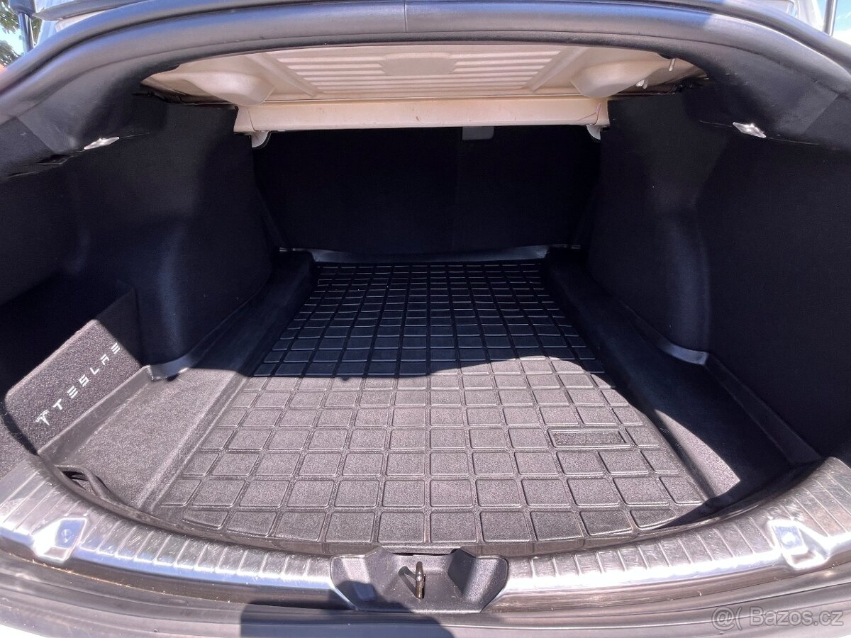 Tesla Model 3 LR AWD 366 kW Záruka, TZ - 16