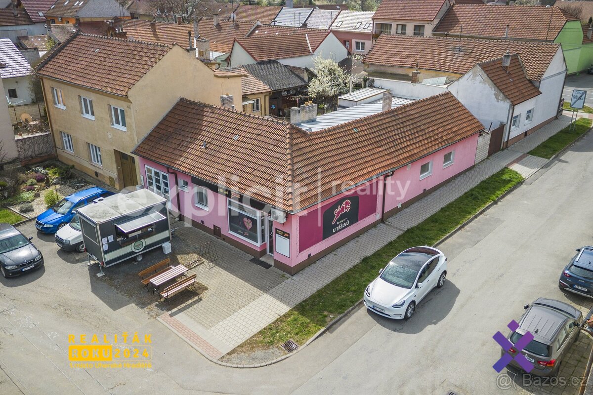 Prodej komerčního objektu 155 m², pozemek 317 m² - Uherský O - 16