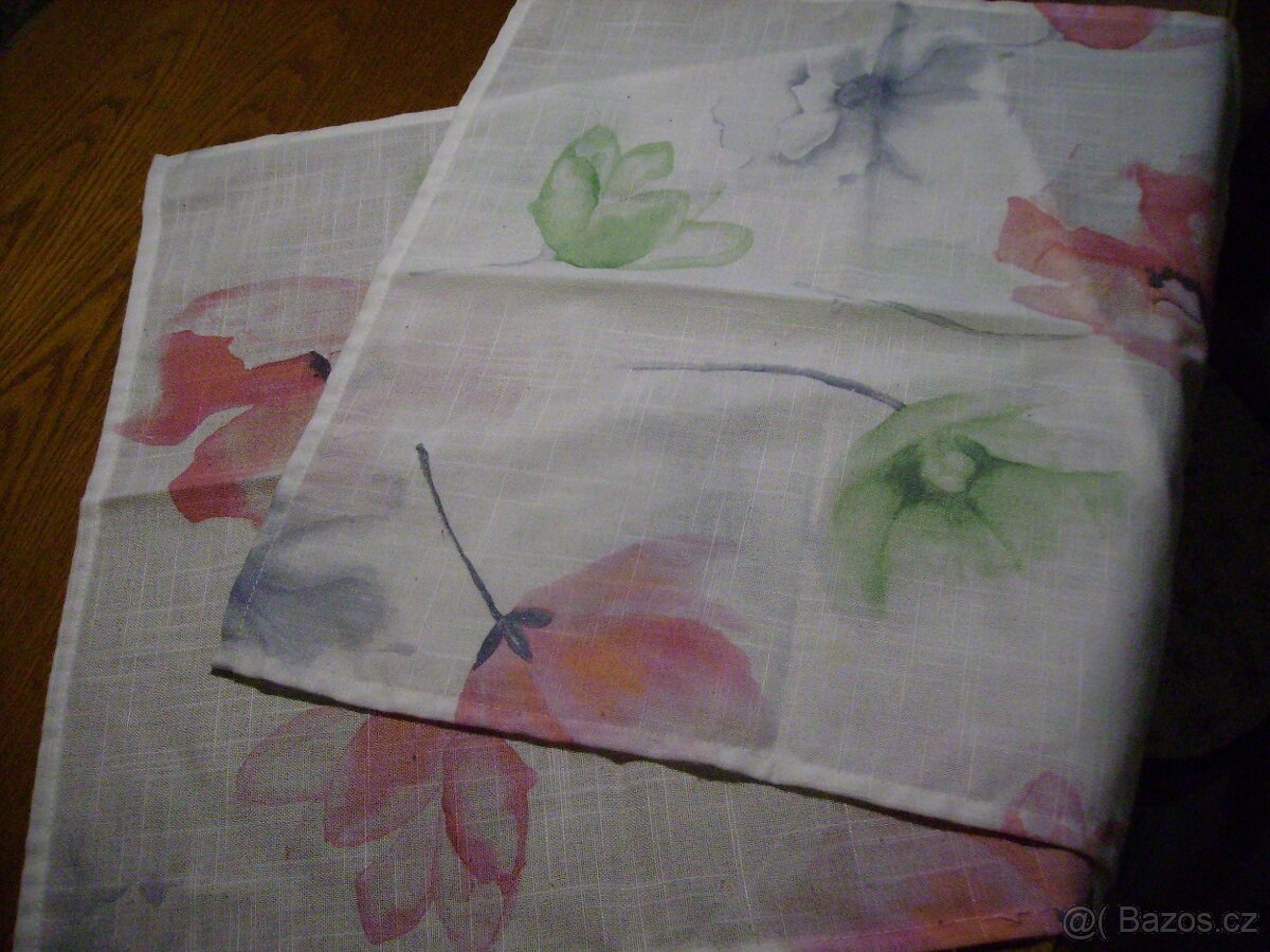 Ubrusy a prostírání - 16