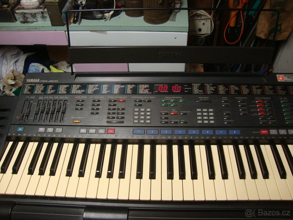 Elektrické klávesy varhany syntezátor Yamaha PSR-4500 1989 - 16