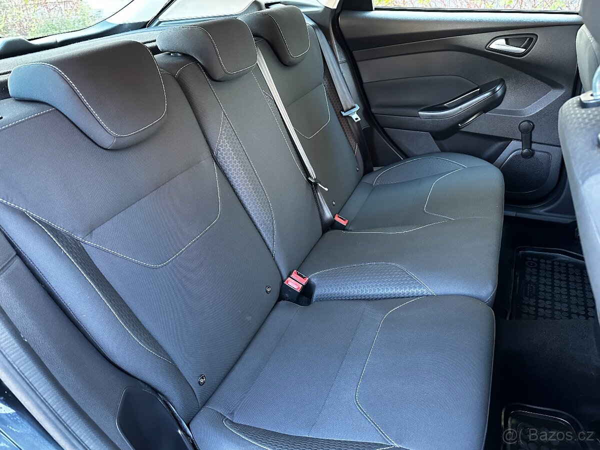 Ford Focus III 1.5 EcoBoost 110kW Facelift 2015 1. Majitel - 16