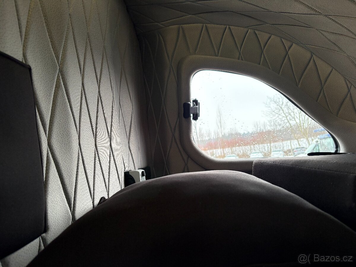 Renault Master 170k, Automat, 10EP, Spaní, Měchy - 16