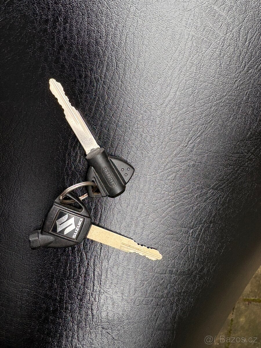 Suzuki Burgman 400 2006 - 16