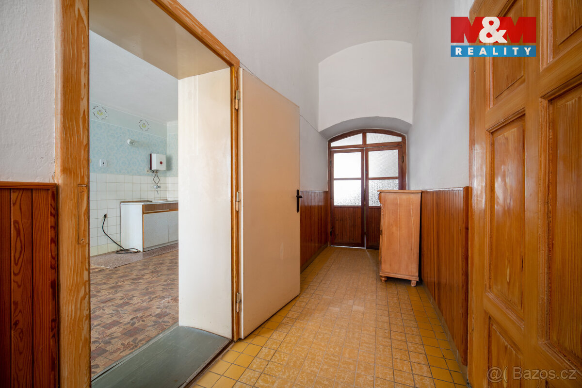 Prodej rodinného domu, 196 m², Banín - 16