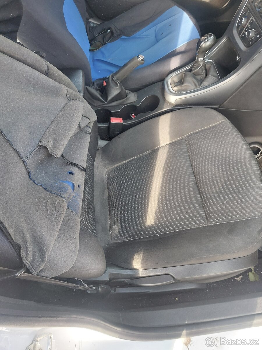 Opel Astra 2016 - 16