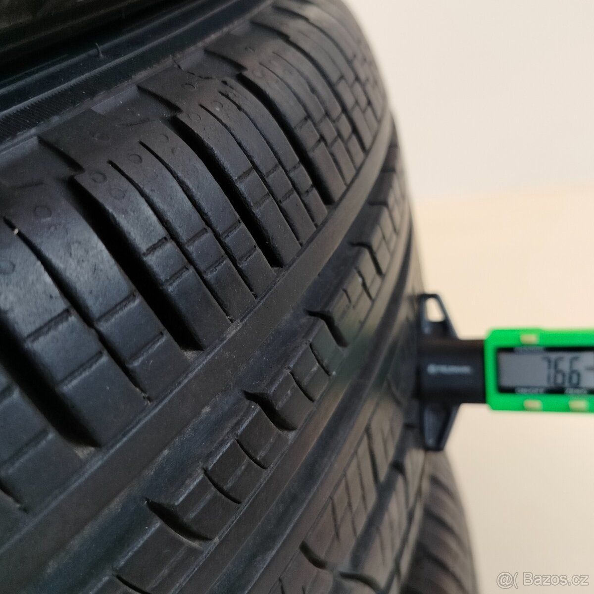 Kola na Hyundai Santa Fe 7Jx18 ET41 pneu celoroční Pirelli - 16