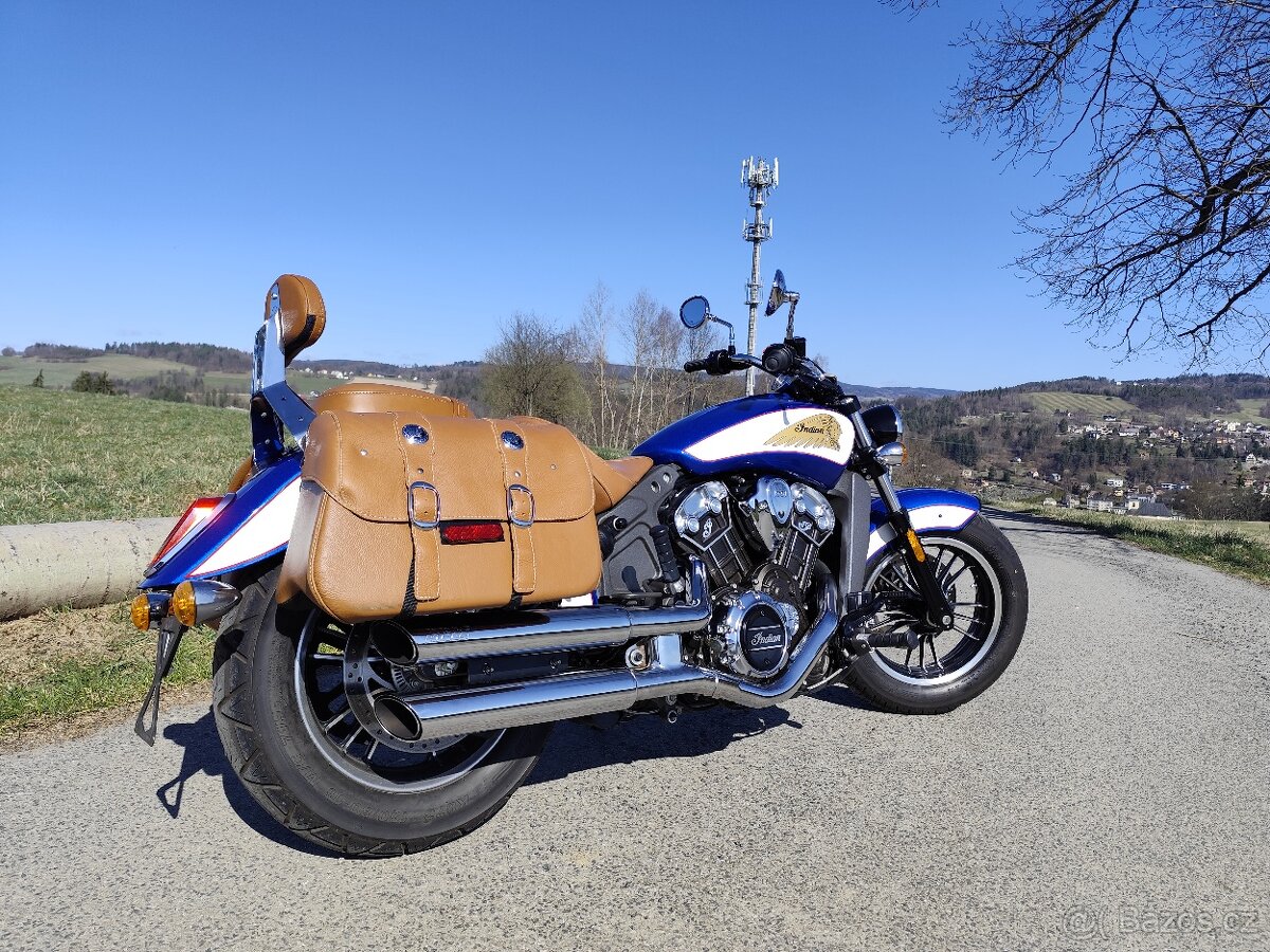 INDIAN SCOUT BOBBER - 16