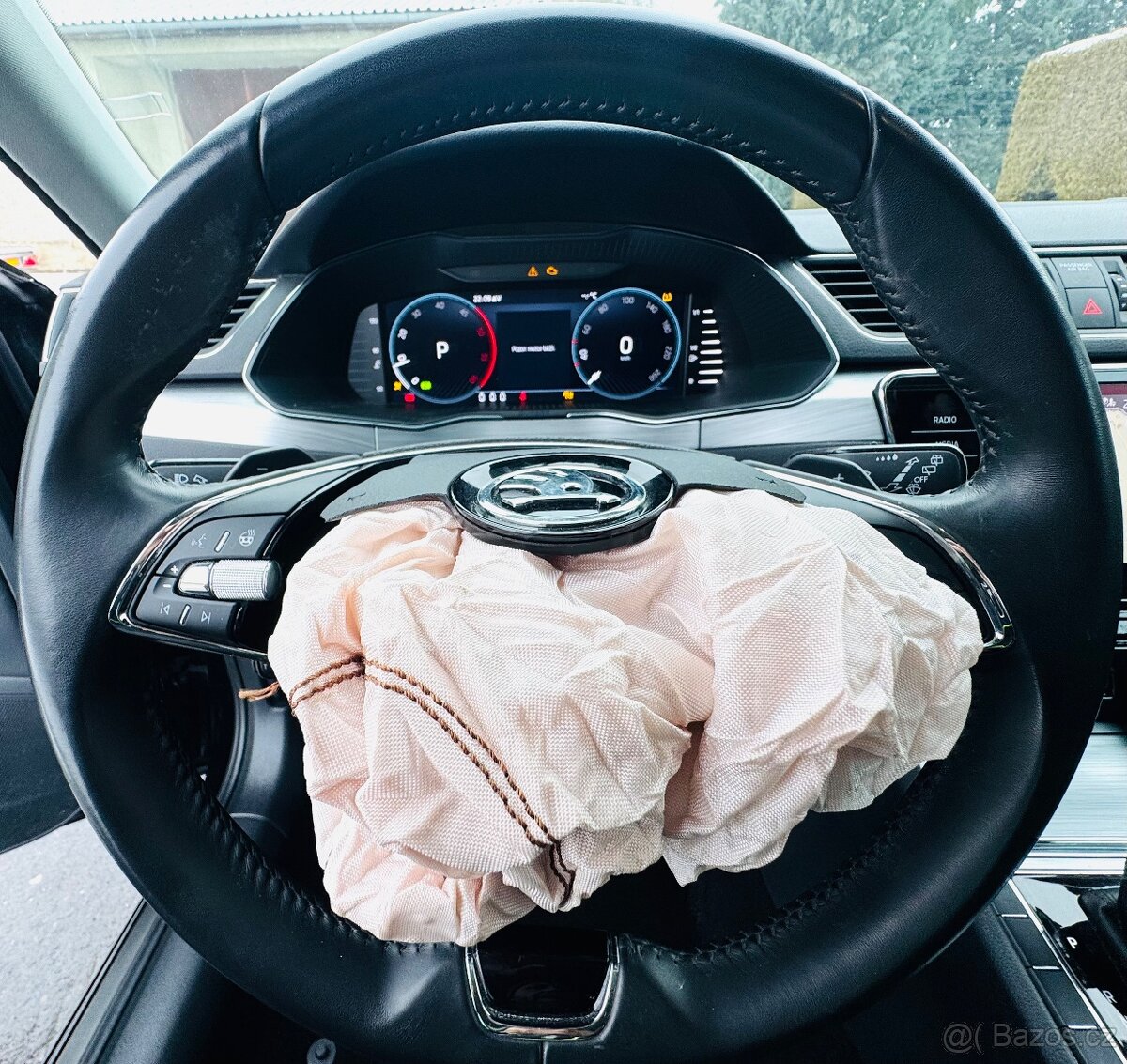 Škoda Superb 2,0 TDI DSG KOMBI,2/2022,NAVI,LED - 16