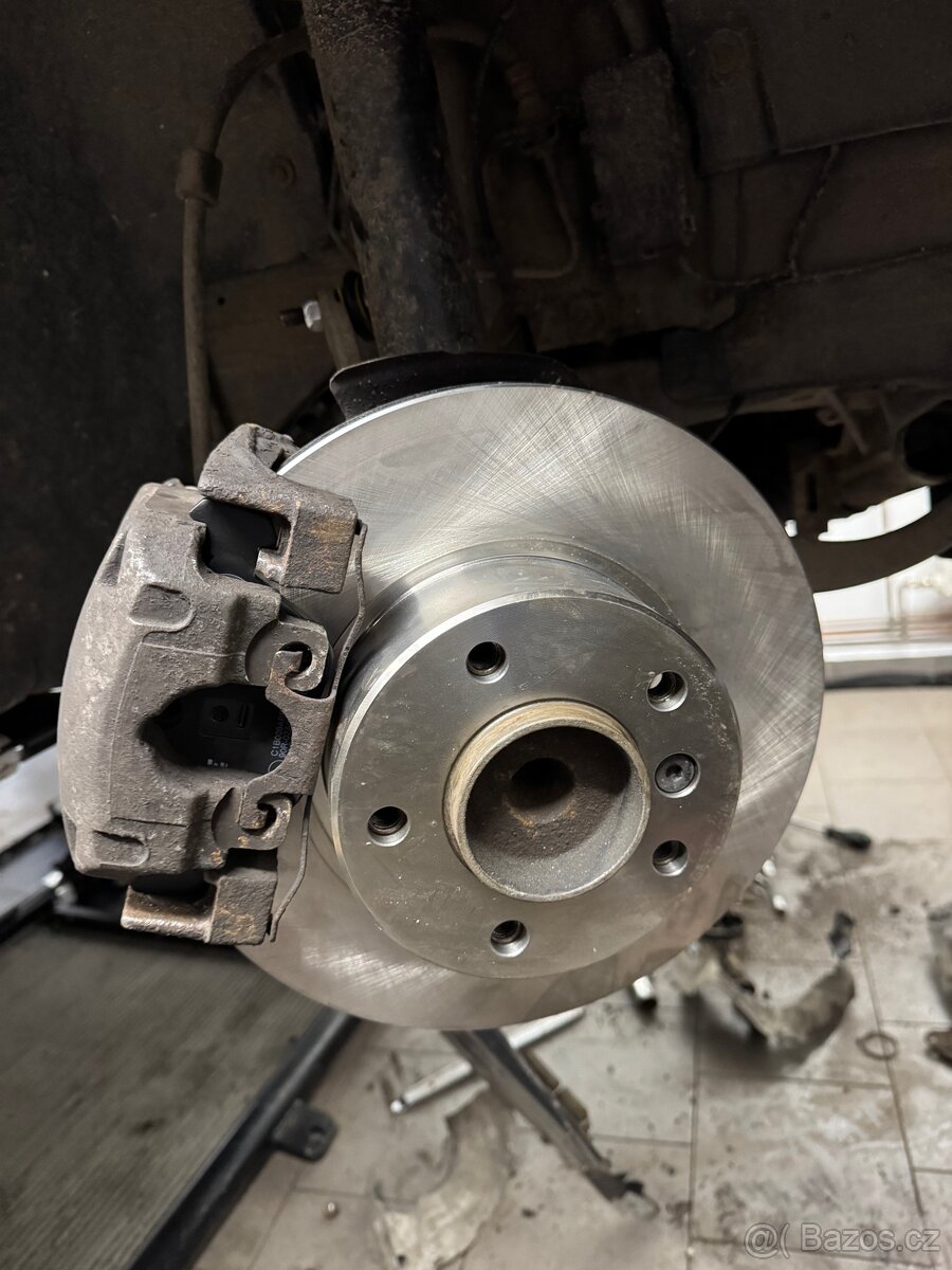 BMW e39 525d 120kw - 16