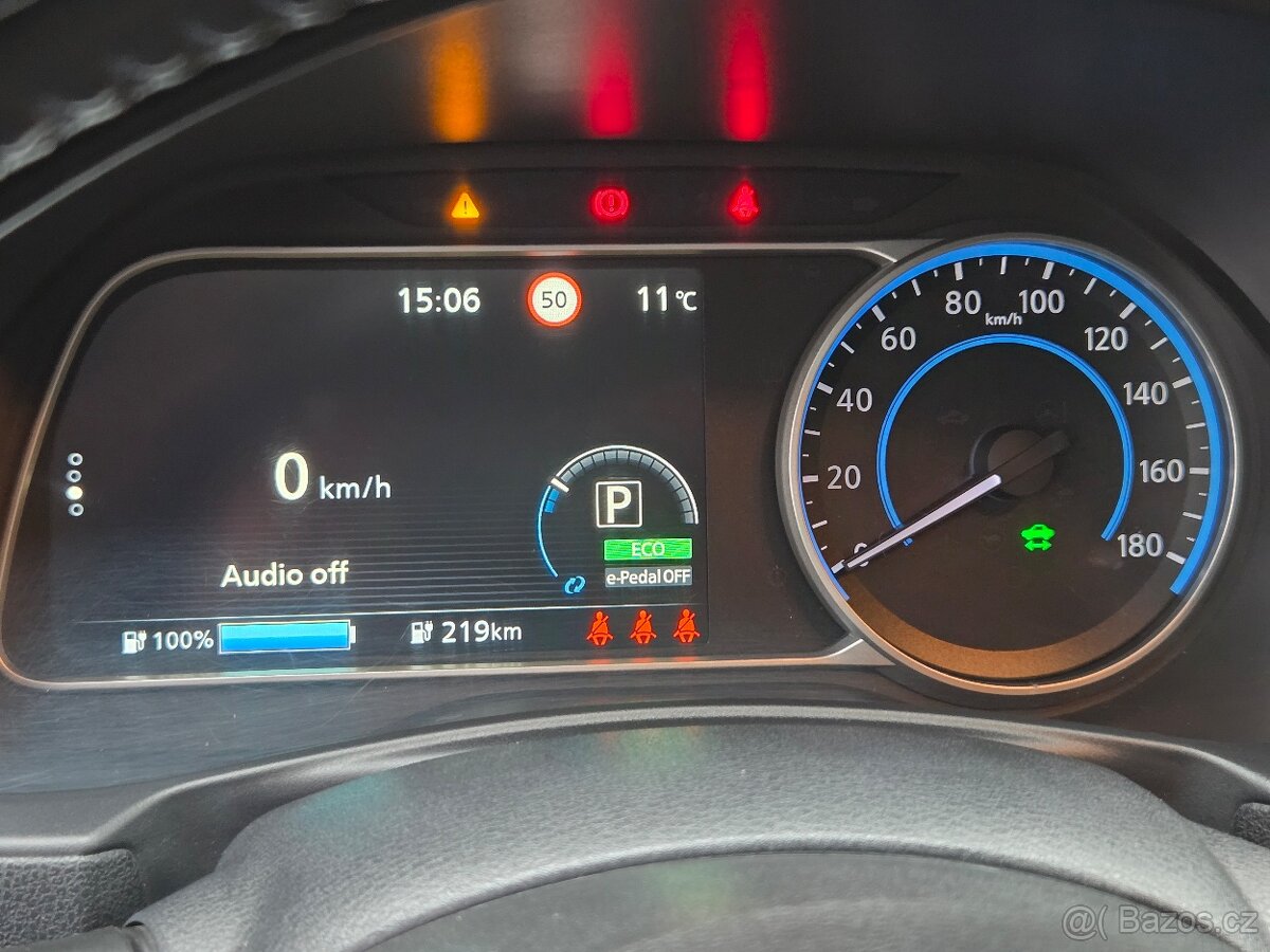 Nissan LEAF, 40 KWH - 16