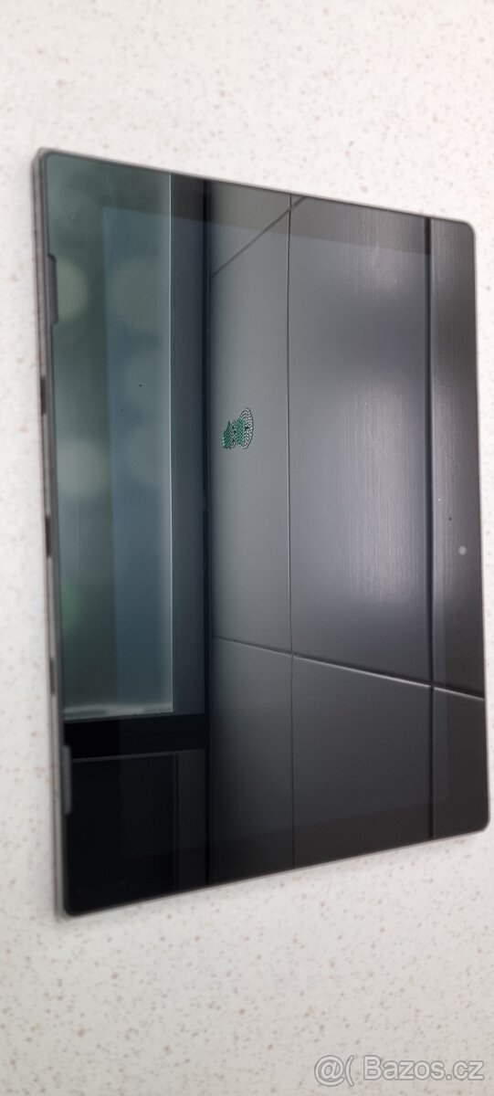 Lenovo ideapad d330-10IGM v TOP stavu - 16