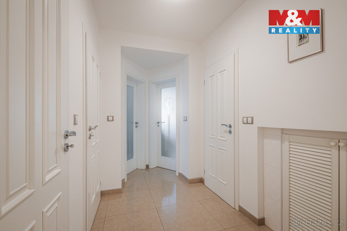 Prodej rodinného domu, 300 m², Týnec nad Labem - Vinařice - 16