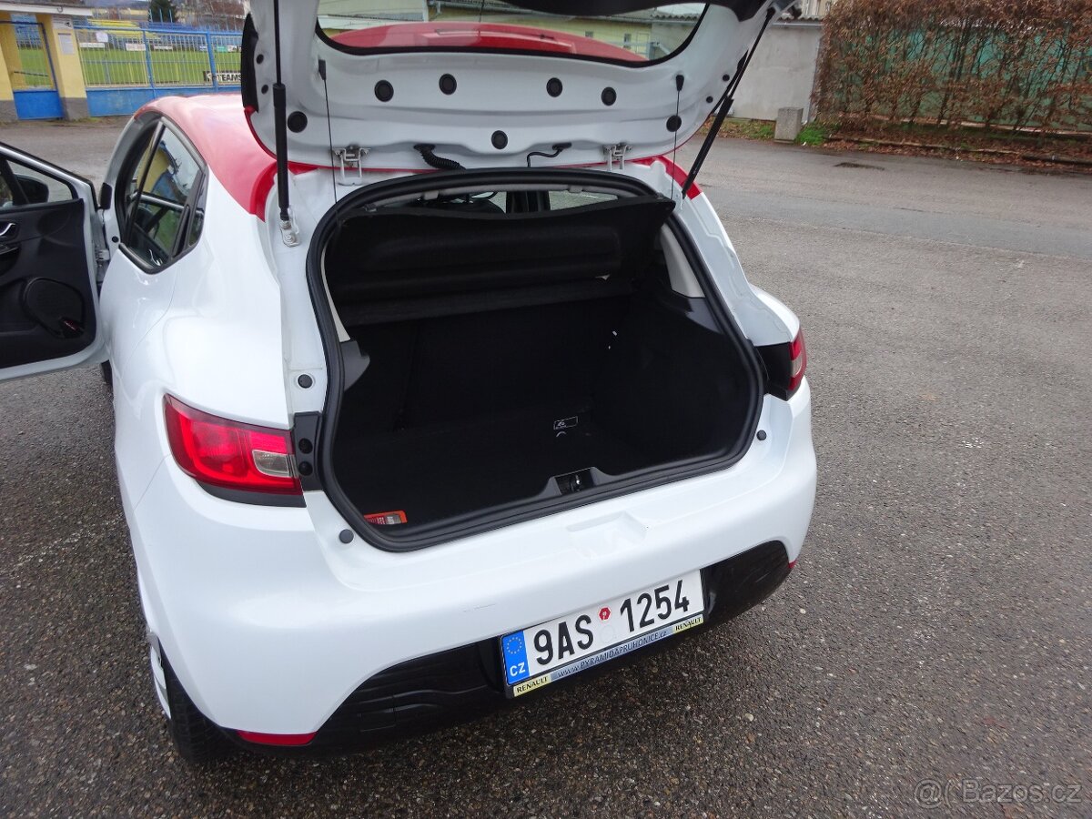 Renault Clio 1.2i Combi r.v.2014 (54 kw) klima stk:11/2027 - 16