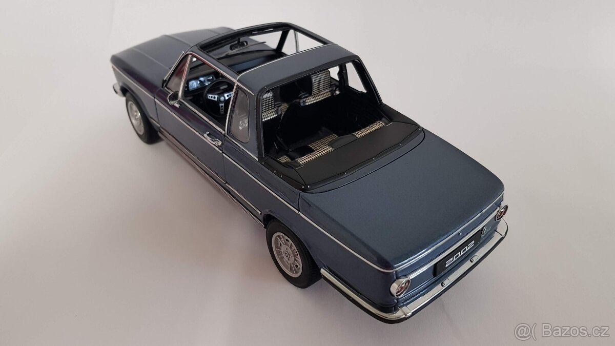 BMW 2002 Baur Cabriolet, AutoArt, 1:18 - 16