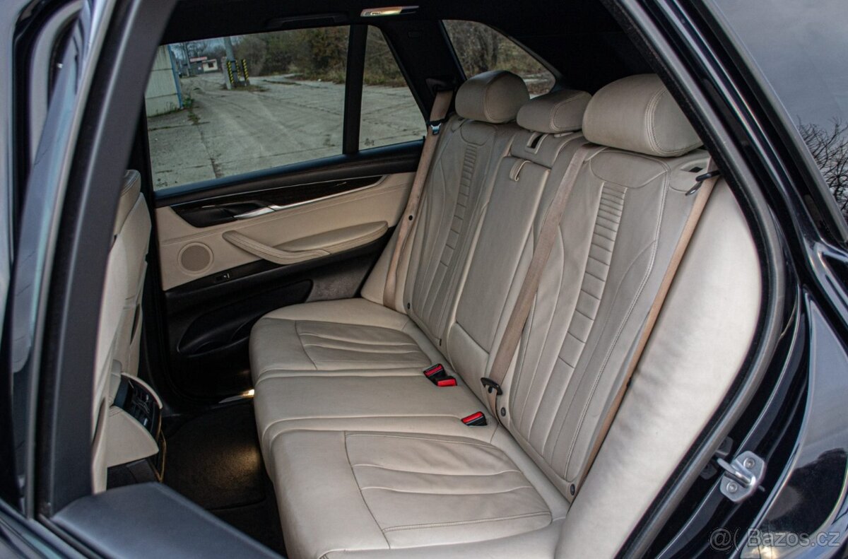BMW X5 xDrive30d 190kW M-Packet - 16