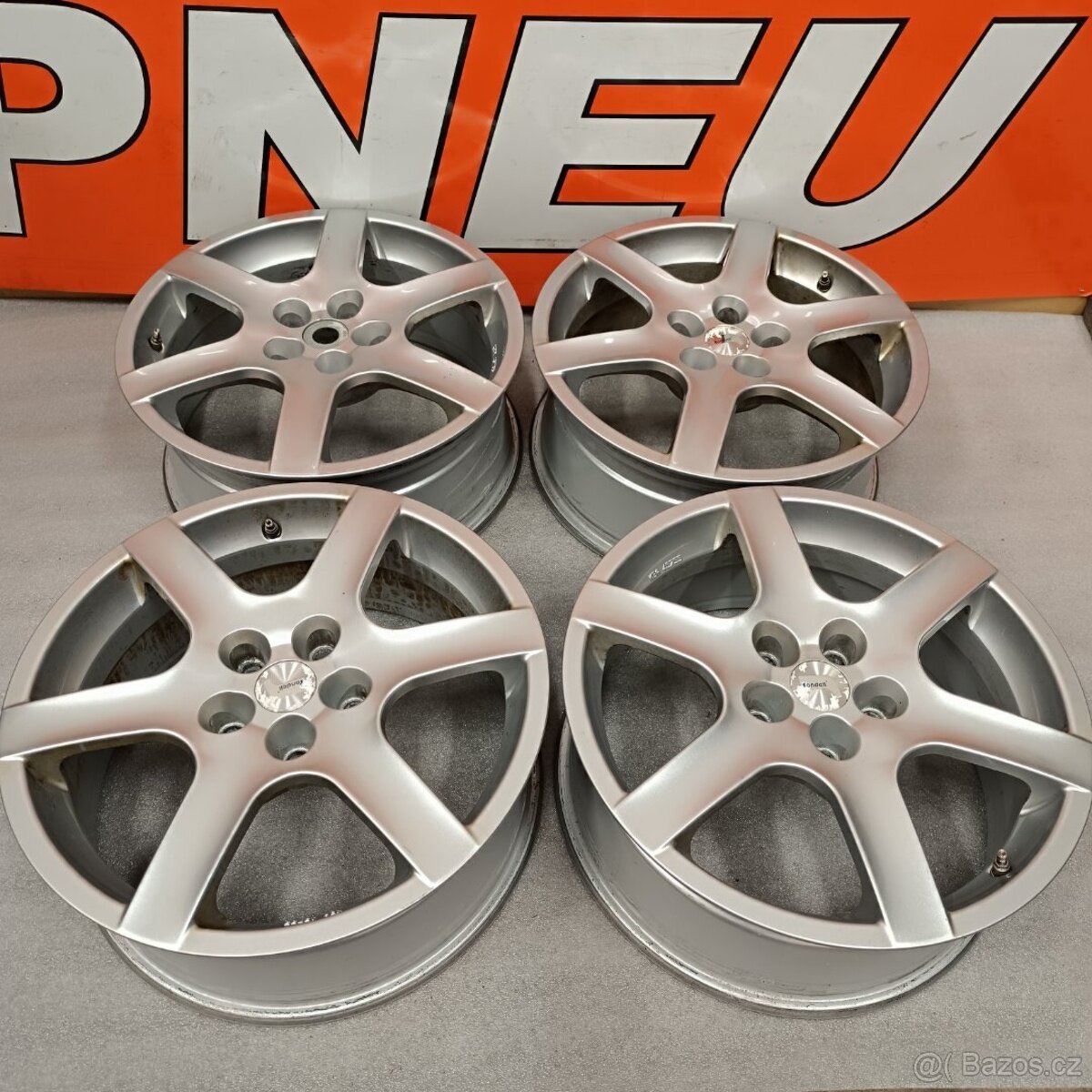 Alu kola Rondell 7,5Jx18'' , R18 , 5x120 , ET40 - 16