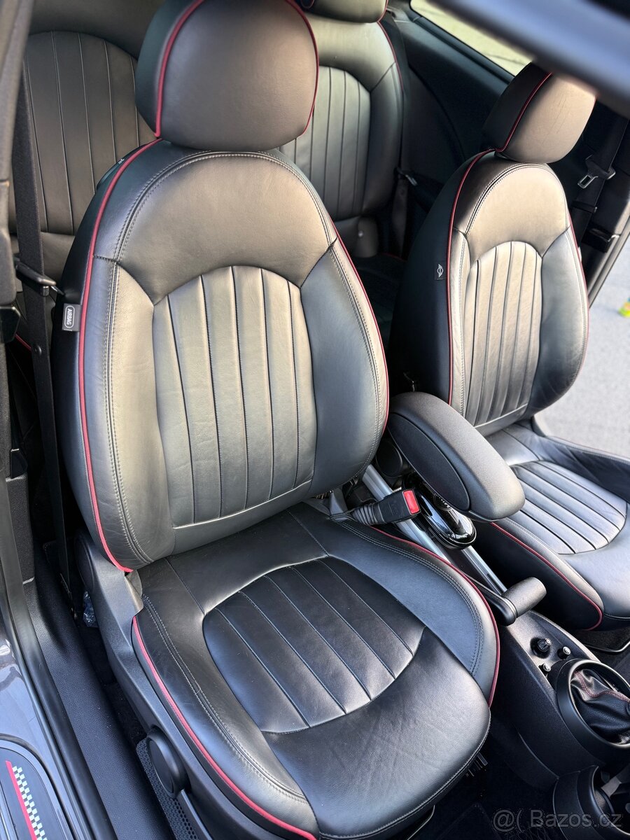 Mini John Cooper Works Paceman 1.6T 160 kW – 2015 - 16