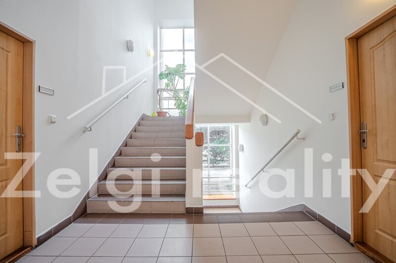 Pronájem kanceláří (420m²) a skladu (40m²) poblíž centra Brn - 16