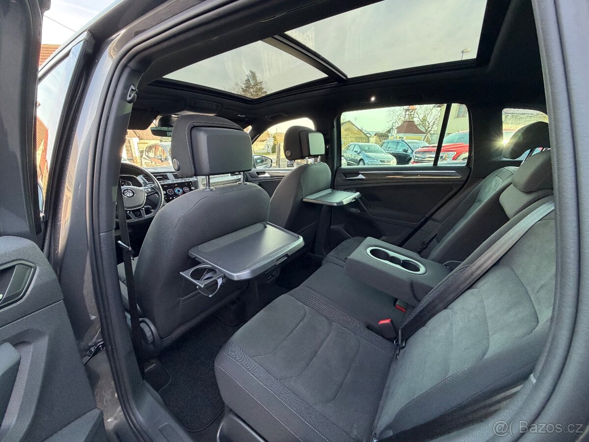 VW Tiguan 1.5TSi R-Line (virtual-tažné-19”-LED) 2020 - 16