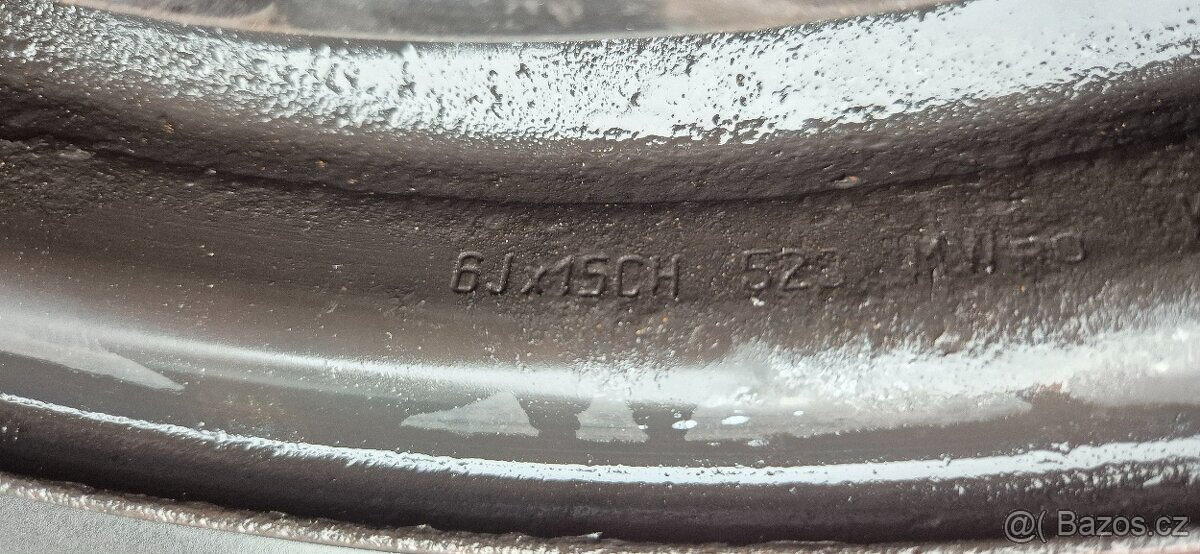 Plechové disky 6x15 5x114,3 ET46 střed 67 Kia Hyundai - 16