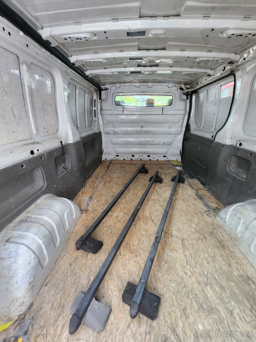 Renault Trafic 2.0 DCi 115 PS Long 2009 klima, 2x klíč - 16